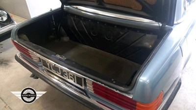 Lot 262 - 1972 MERCEDES 350 SL