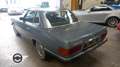 Lot 262 - 1972 MERCEDES 350 SL