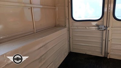 Lot 14 - 2004 CITROEN VAN AK400