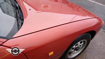 Lot 6 - 1981 PORSCHE 924