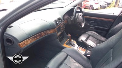 Lot 836 - 1998 BMW 528I SE AUTO