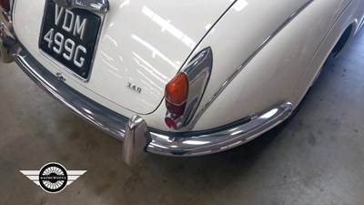 Lot 844 - 1969 JAGUAR 2.4/240