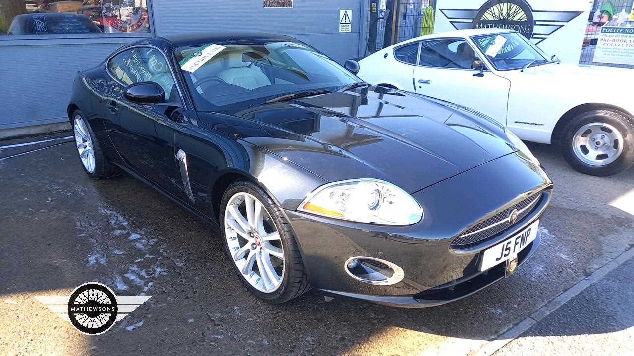 Lot 86 - 2006 JAGUAR XK AUTO