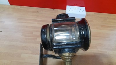 Lot 509 - LARGE CAR/COACH LAMP