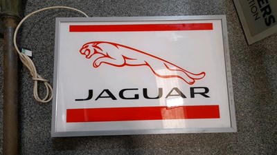 Lot 675 - JAGUAR LIGHT UP SIGN  29" x 20"