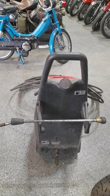 Lot 479 - PRESSURE WASHER