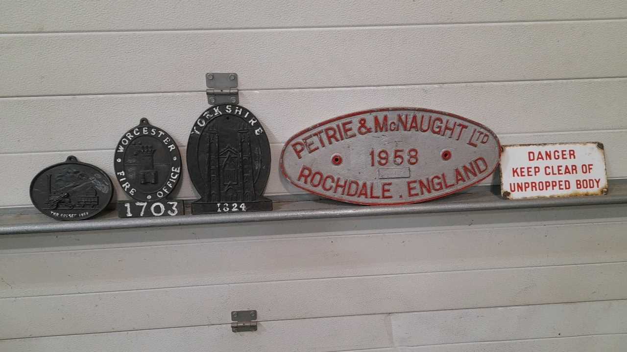 Lot 421 - SELECTION OF CAST SIGNS