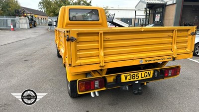 Lot 74 - 2000 VOLKSWAGEN TRANSPORTER TDI LWB