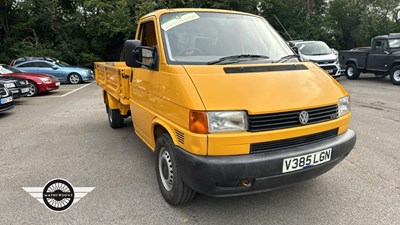 Lot 74 - 2000 VOLKSWAGEN TRANSPORTER TDI LWB