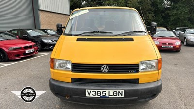 Lot 74 - 2000 VOLKSWAGEN TRANSPORTER TDI LWB