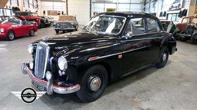 Lot 114 - 1956 WOLSELEY 4 44