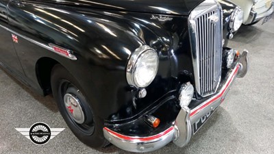 Lot 114 - 1956 WOLSELEY 4 44