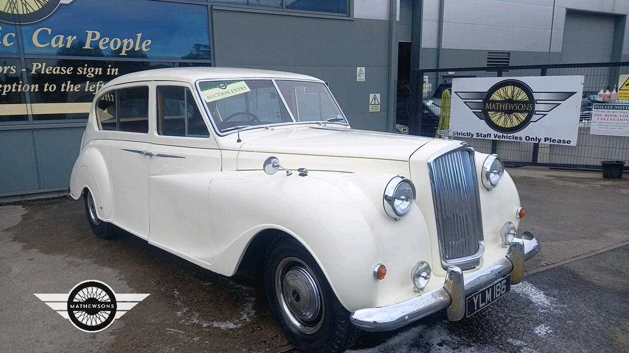 Lot 788 - 1960 AUSTIN VDP PRINCESS LIMOUSINE