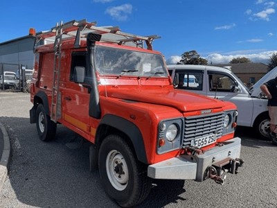 Lot 422 - 2006 LAND ROVER DEFENDER 110 TDS