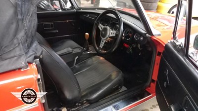 Lot 206 - 1973 MG B