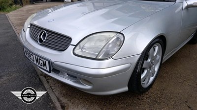 Lot 252 - 2000 MERCEDES SLK 320 AUTO