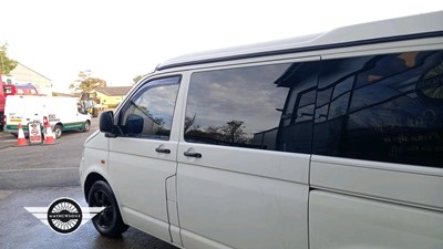 Lot 260 - 2004 VOLKSWAGEN TRANSPORTER T30 85 TDI