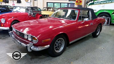 Lot 292 - 1971 TRIUMPH STAG