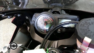 Lot 362 - 2005 SUZUKI GSX R750 K5