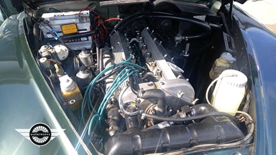 Lot 472 - 1969 DAIMLER V8 250