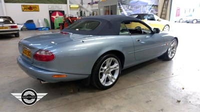 Lot 392 - 2002 JAGUAR XK8 CONVERTIBLE AUTO