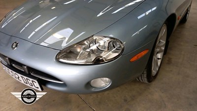 Lot 392 - 2002 JAGUAR XK8 CONVERTIBLE AUTO