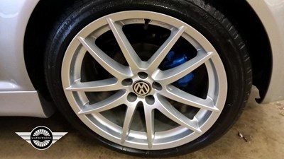 Lot 404 - 2003 VOLKSWAGEN GOLF R32