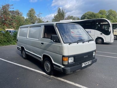 Lot 430 - 1988 TOYOYA HI-ACE