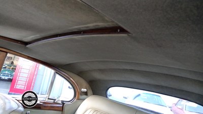 Lot 303 - 1954 JAGUAR MK VII