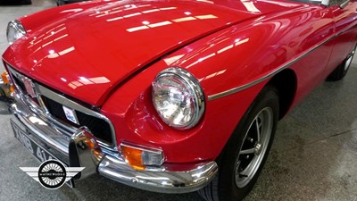 Lot 494 - 1972 MG B