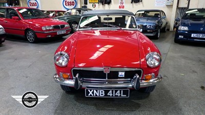 Lot 494 - 1972 MG B