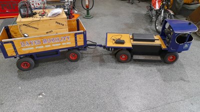 Lot 207 - 3" SCALE SENTINEL WAGGON BATTERY POWERED LORRY WITH TRAILER