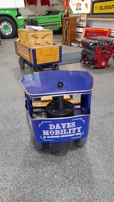 Lot 207 - 3" SCALE SENTINEL WAGGON BATTERY POWERED LORRY WITH TRAILER