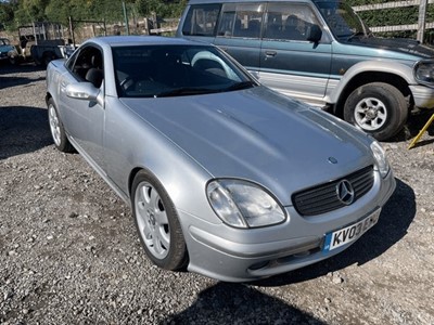 Lot 434 - 2003 MERCEDES SLK 320