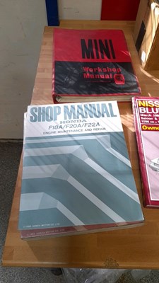 Lot 275 - MAMOD STEAM ENGINE, DINKY TOYS & SELECTION OF BOOKS ( ALL PROCEEDS TO CHARITY )