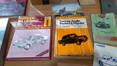 Lot 275 - MAMOD STEAM ENGINE, DINKY TOYS & SELECTION OF BOOKS ( ALL PROCEEDS TO CHARITY )