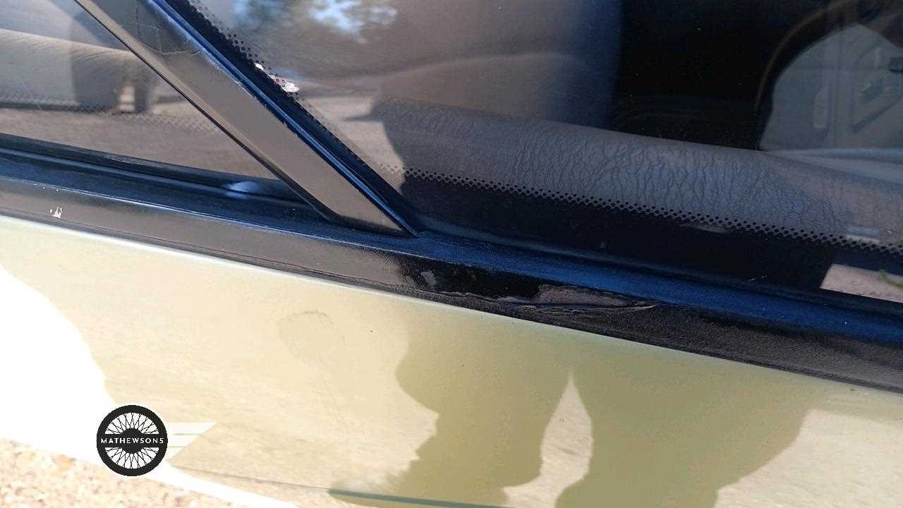 Lot 516 1990 TOYOTA SERA