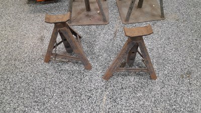 Lot 895 - 2 X TROLLEY JACKS & AXLE STANDS