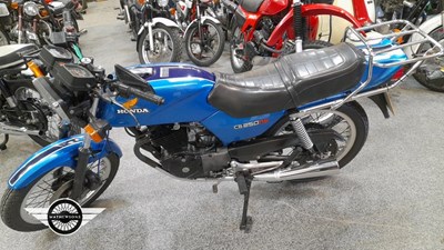 Lot 366 - 1985 HONDA CB250RSA