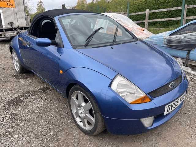 Lot 447 - 2005 FORD STREETKA LUXURY