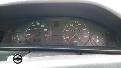 Lot 604 - 1989 AUDI 100 AVANT E AUTO