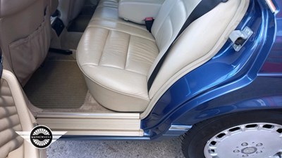 Lot 606 - 1989 MERCEDES 300 SE AUTO