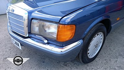 Lot 606 - 1989 MERCEDES 300 SE AUTO