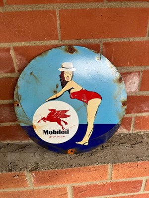 Lot 337 - ROUND MOBILOIL ENAMEL SIGN 12"