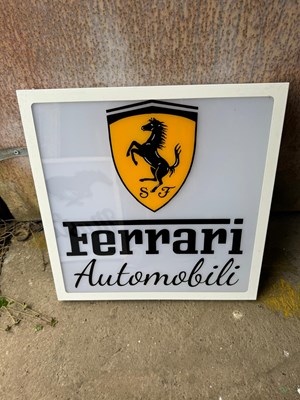 Lot 477 - FERRARI AUTOMOBILI LIGHT UP SIGN 24" X 24"