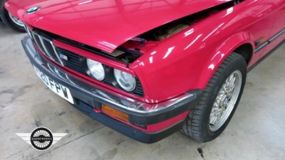 Lot 814 - 1989 BMW 320I CONVERTIBLE AUTO