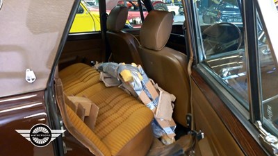 Lot 556 - 1974 ROVER P6 3500 S