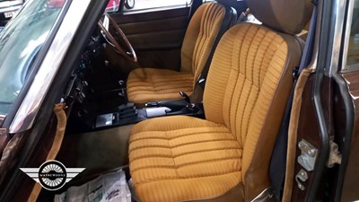 Lot 556 - 1974 ROVER P6 3500 S