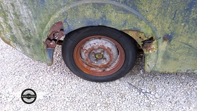 Lot 610 - 1971 MORRIS 8 CWT VAN