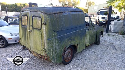 Lot 610 - 1971 MORRIS 8 CWT VAN